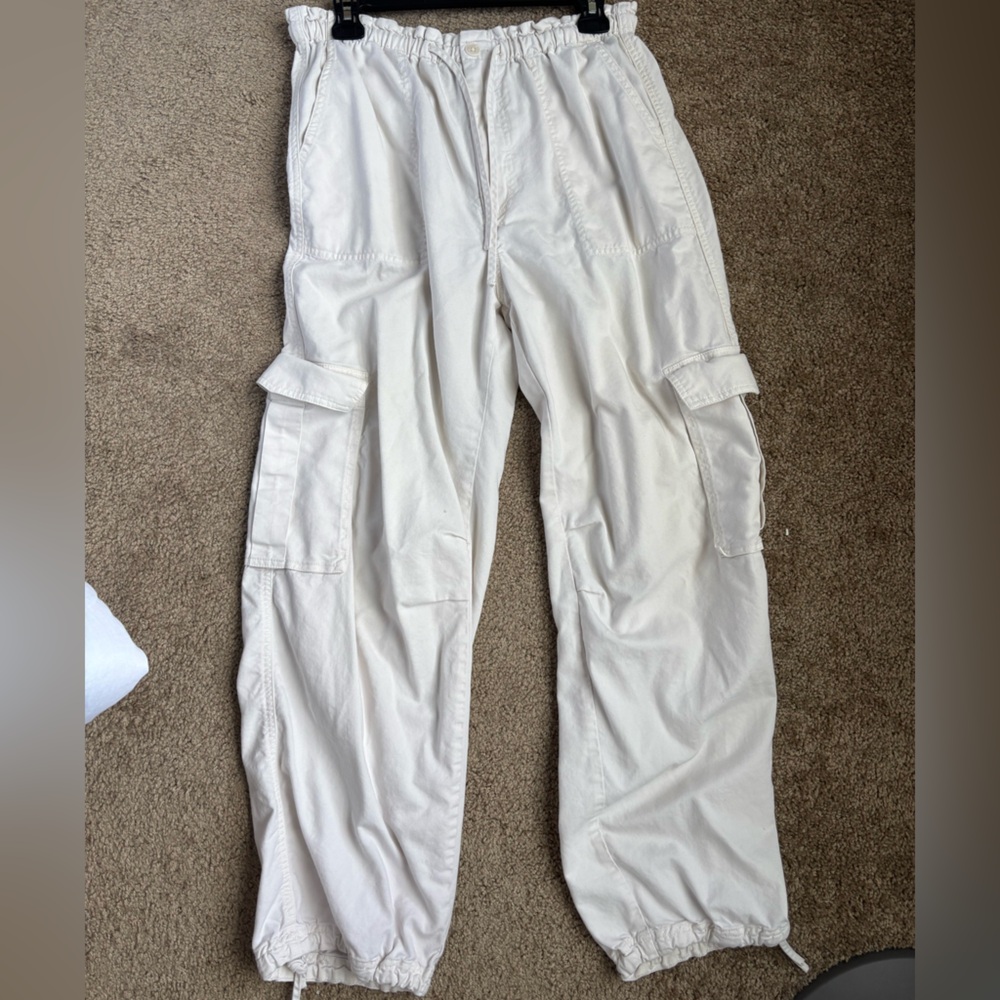 Abercrombie & Fitch Men's Cargo Pants - White